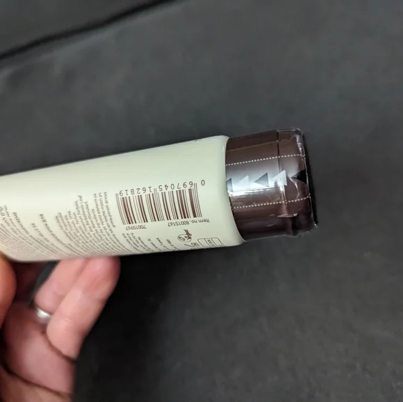 AHAVA Essential Day Moisturizer for Normal to Dry Skin, NIP - Picture 4 of 7